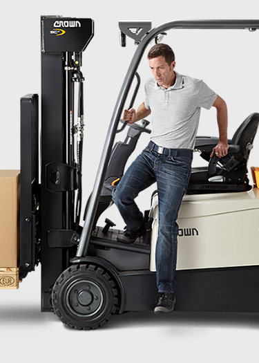 the SC forklift provides easy entry/exit
