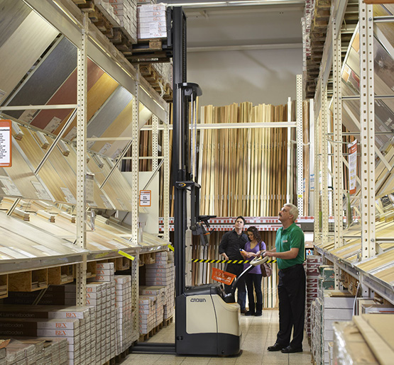 pallet stacker in narrow aisle application 