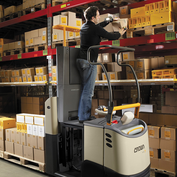 Forklift order picker, Lifting equipment for warehouse